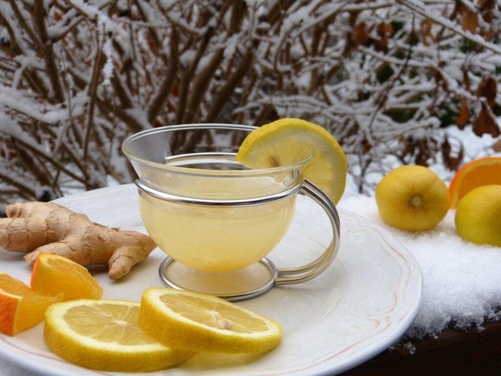 Benefits of Drinking Lemon Tea
